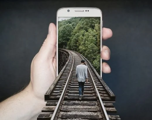 mana tinand un telefon